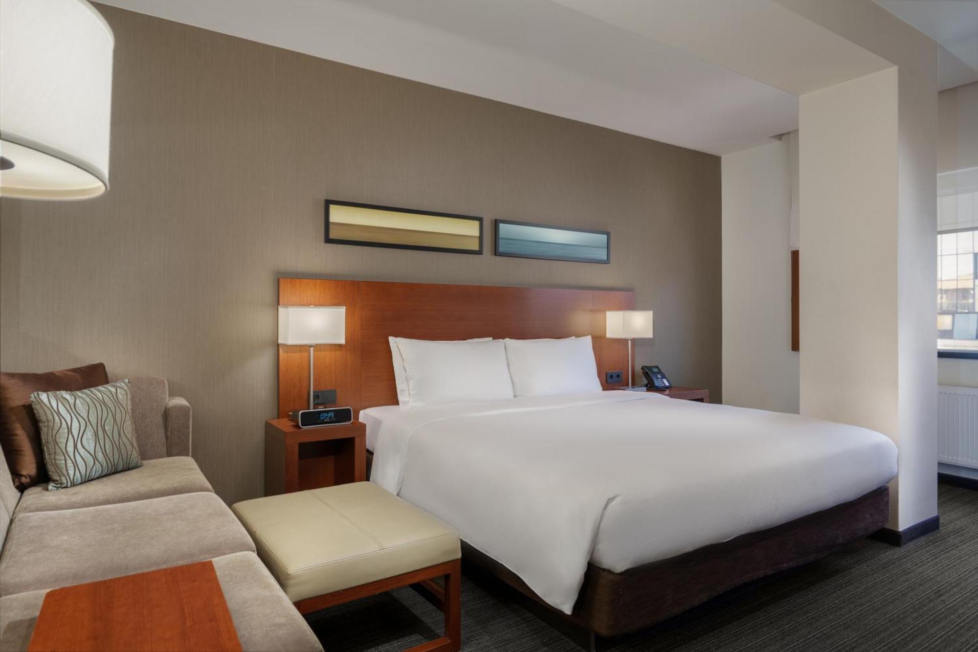 Yerevan Place Hotel Екстериор снимка